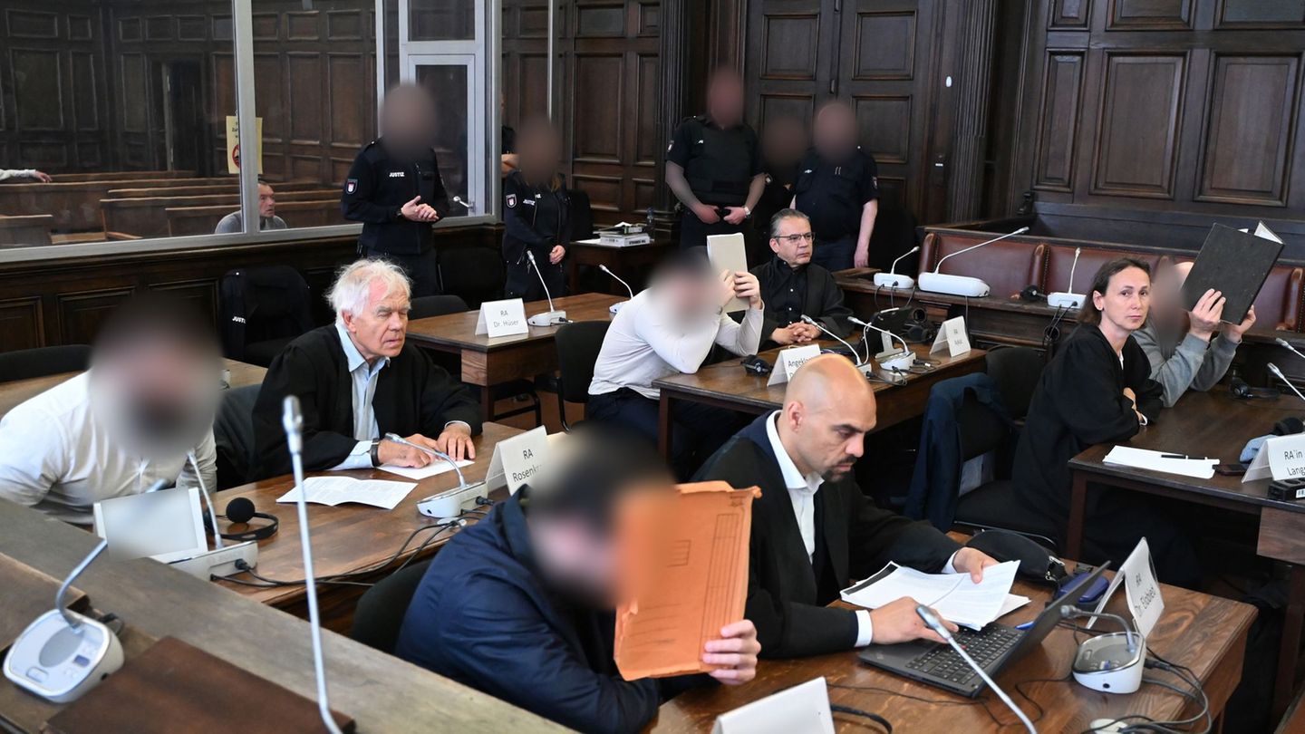 Islamismus: Haftstrafen in Prozess um Spendensammlung für Terrormiliz IS