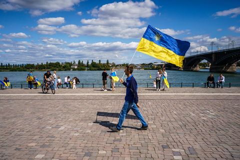 Rheinland-Pfalz unterstützt die Ukraine auf dem Weg, Mitglied der EU zu werden. (Archivbild) Foto: Andreas Arnold/dpa