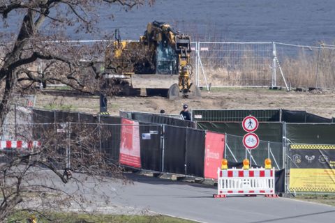 Die Weltkriegsbombe in Dresden wurde erfolgreich entschärft. Foto: Robert Michael/dpa