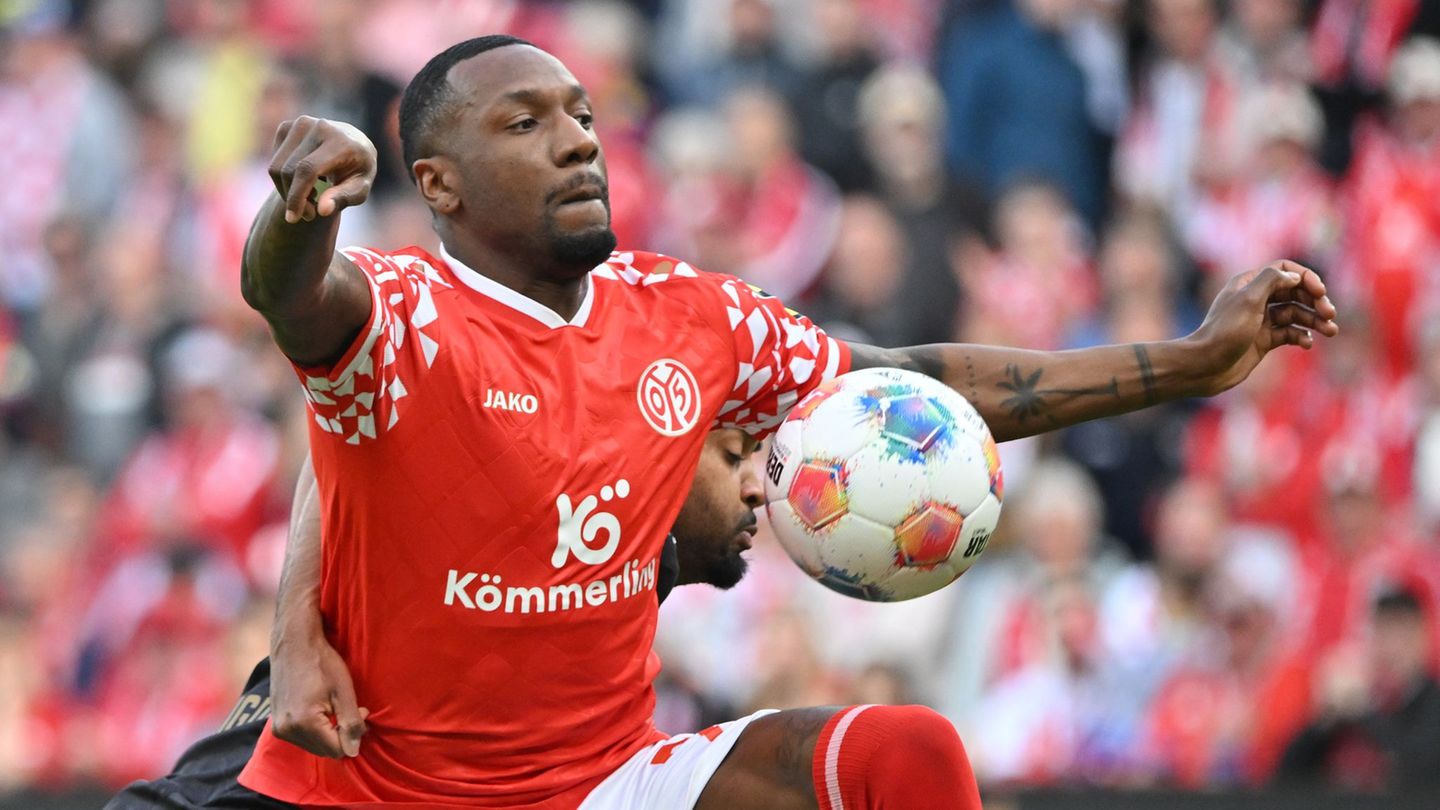 Vor dem Achtelfinale: Mainz in Olmütz ohne Amiri - Becker nicht spielberechtigt