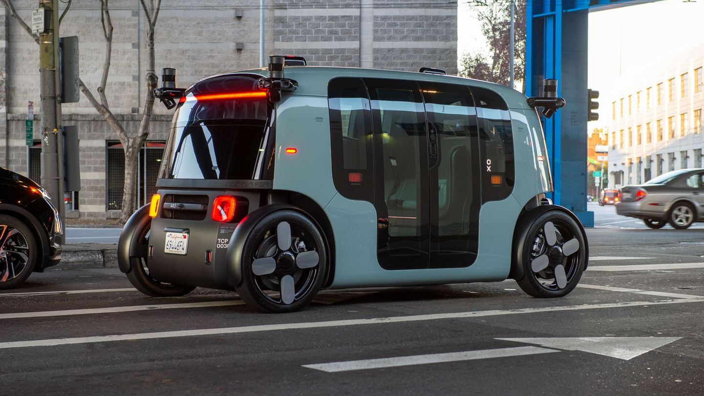 Selbstfahrende Autos: Uber nimmt Robotaxis von Amazon auf die Plattform