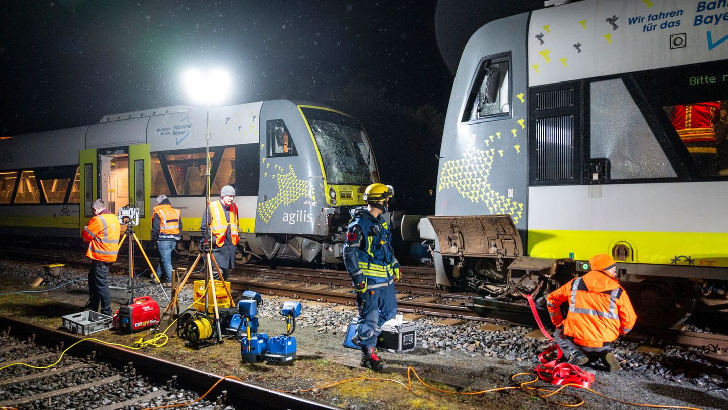 Unfall beim Rangieren: Zugverkehr rund um Bayreuth läuft nach Zugkollision wieder