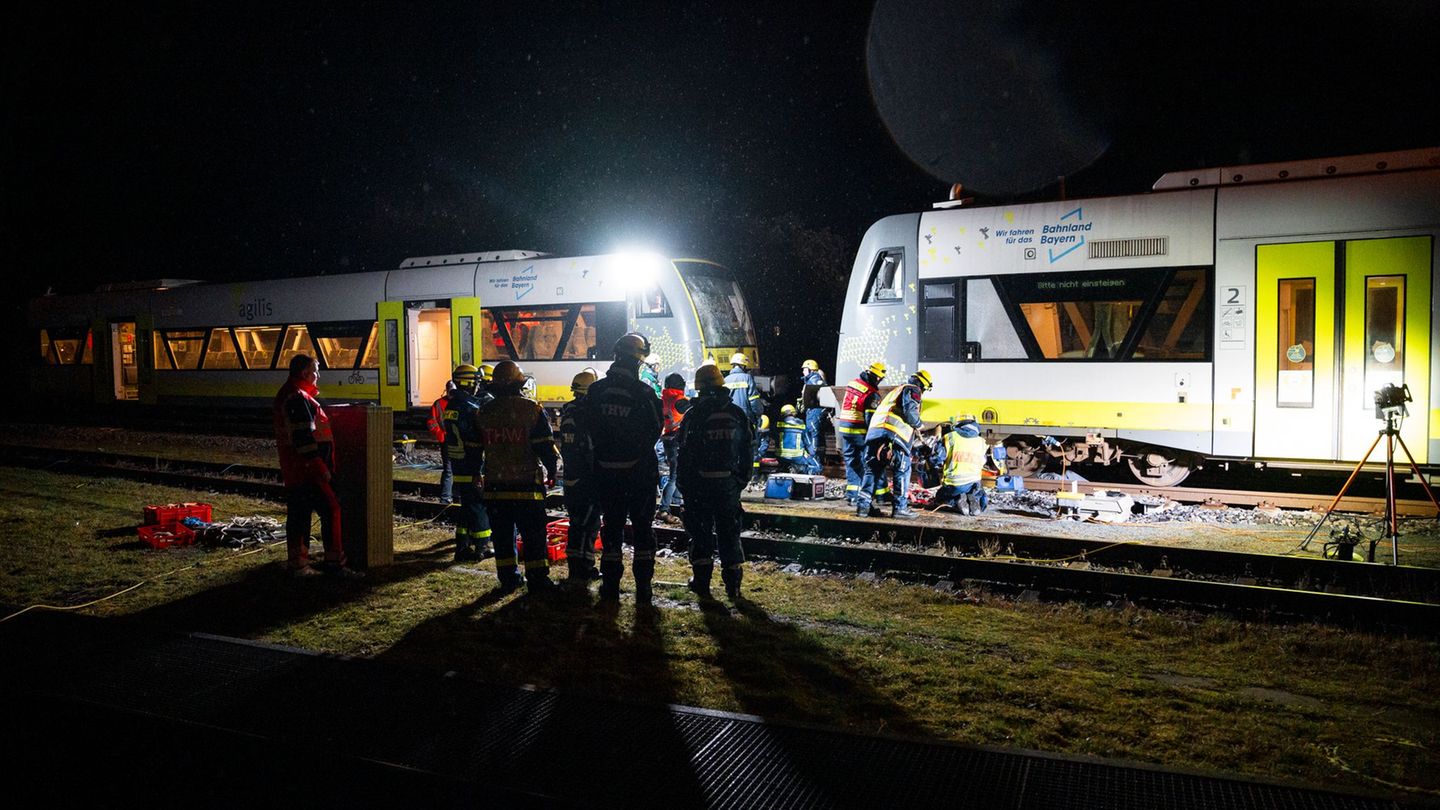 Es gab mehrere Verletzte. Foto: Daniel Vogl/dpa