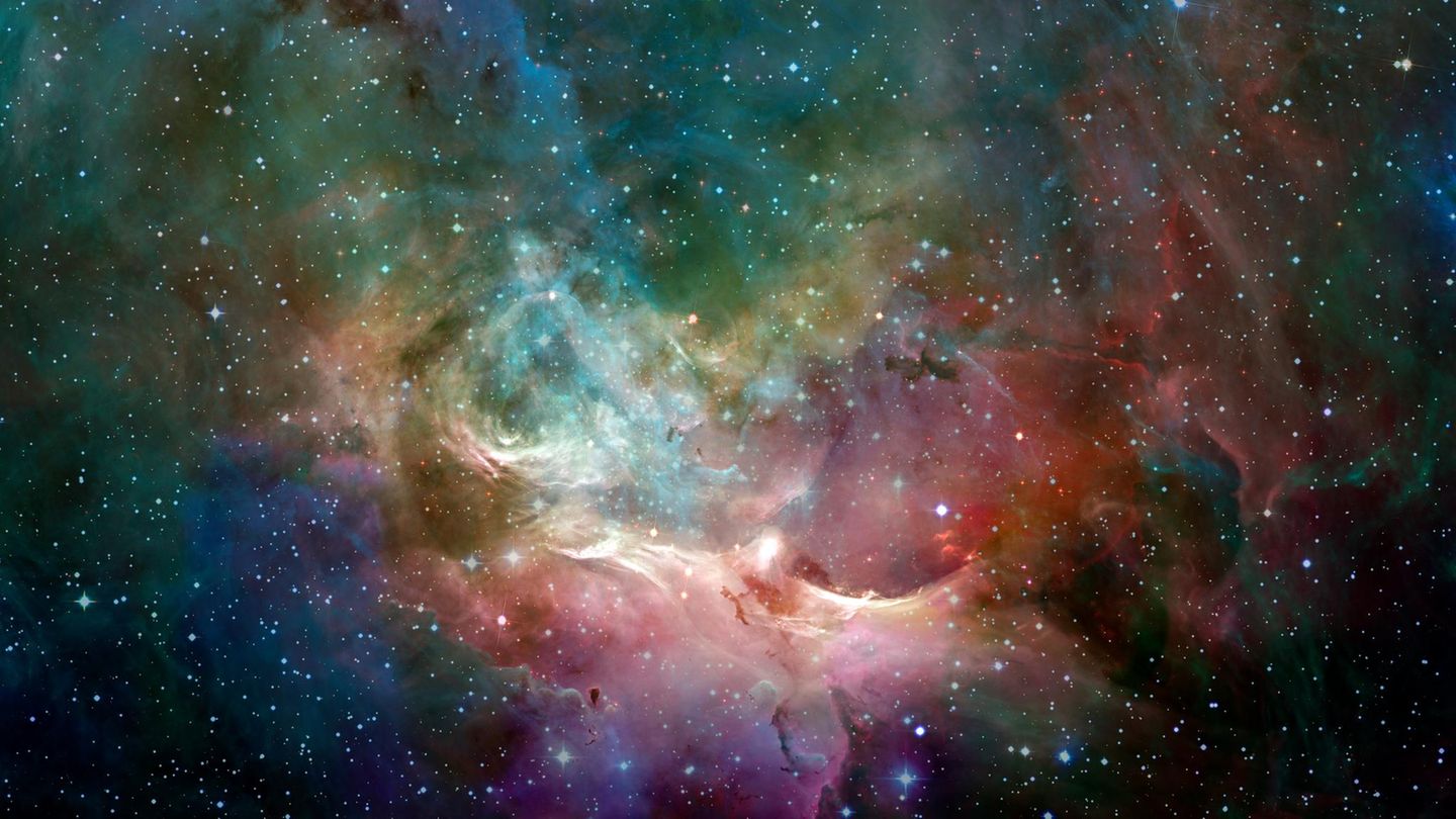 Staub: Kosmischer Nebel in bunten Farben