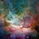 Staub: Kosmischer Nebel in bunten Farben