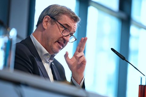 Söder zeigt sich beim Thema Social-Media-Verbot weiterhin äußerst skeptisch. (Archivbild) Foto: Malin Wunderlich/dpa