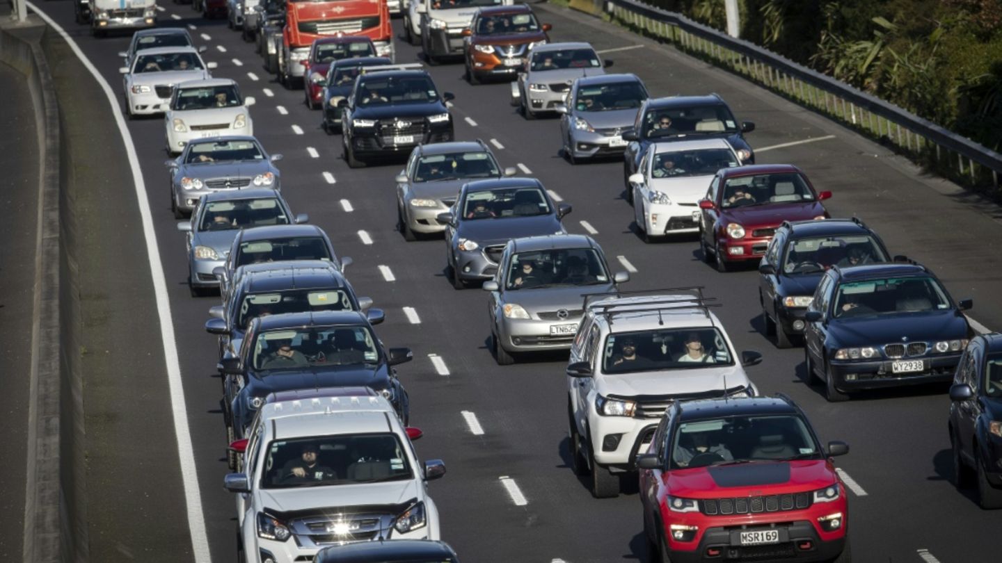 Autoverkehr in Auckland