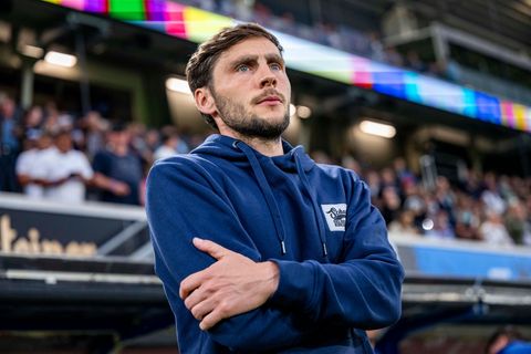 Der frühere Schalker Kreutzer verstärkt den Trainerstab beim 1. FC Nürnberg. (Archivbild) Foto: David Inderlied/dpa