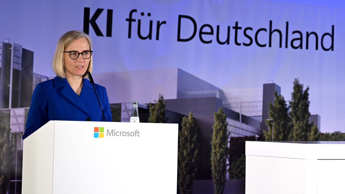 Künstliche Intelligenz: Baugenehmigung für KI-Rechenzentren im Rheinischen Revier