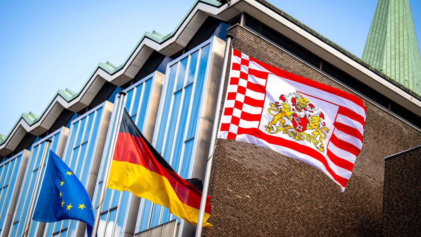 Ein Untersuchungsausschuss prüft, ob bei der Entlassung von Staatsräten in Bremen alles mit rechten Dingen zugegangen ist. (Arch