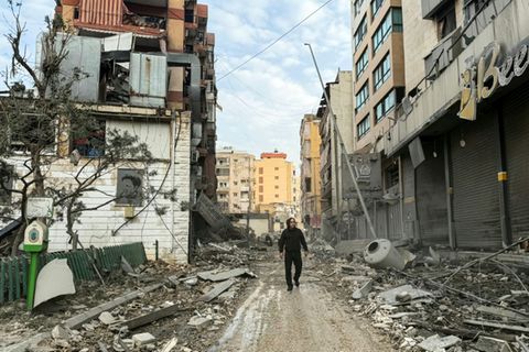 Beschädigte Häuser nach Angriff in Beiruter Vorort