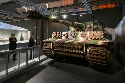Das Militärhistorische Museum der Bundeswehr in Dresden beschäftigt sich in einer Sonderausstellung unter dem Titel "Wunderwaffe