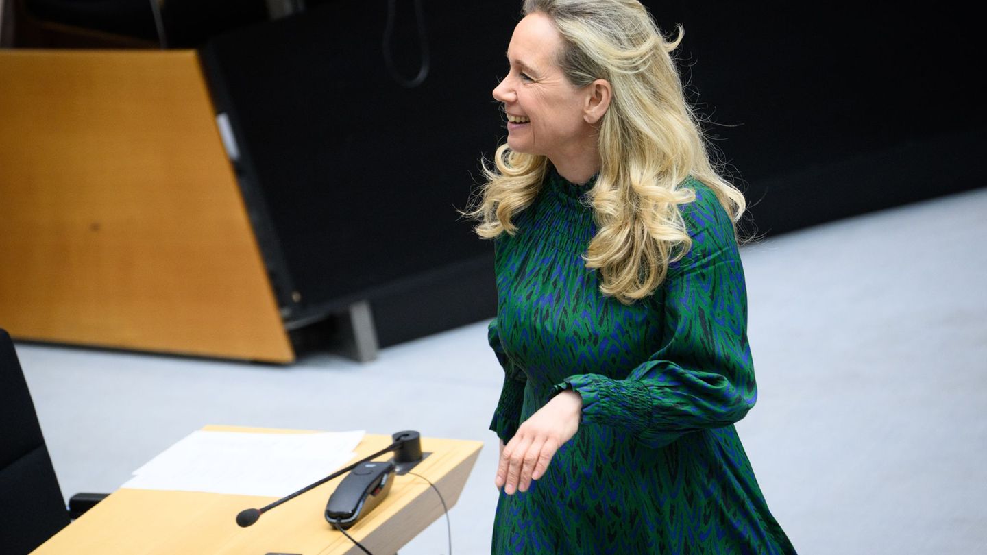 Sarah Wedl-Wilson (parteilos) ist seit Mai 2025 Kultursenatorin in Berlin. Foto: Bernd von Jutrczenka/dpa