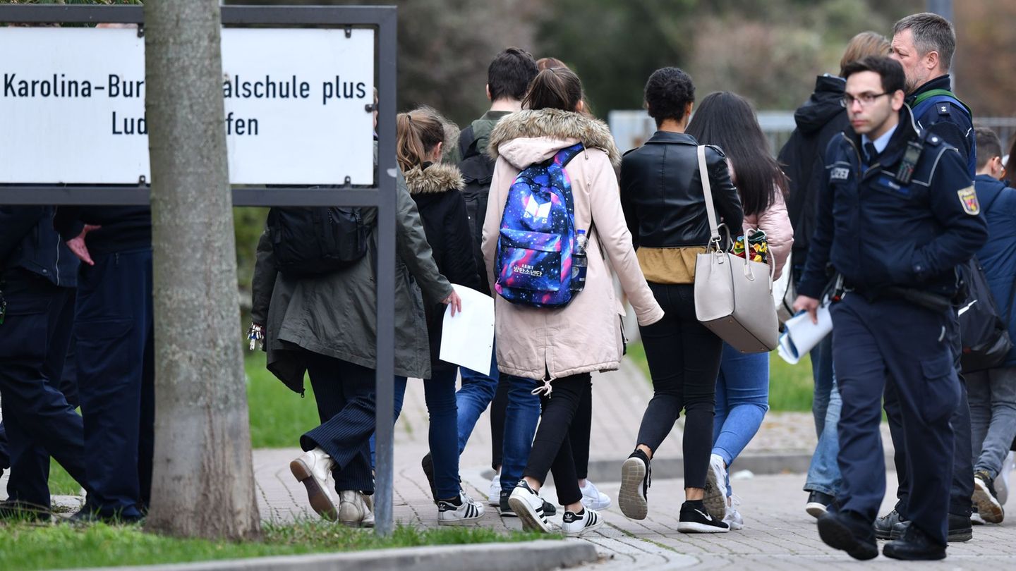 Brennpunktschule: Schüler wollen Image von Brennpunktschule verbessern