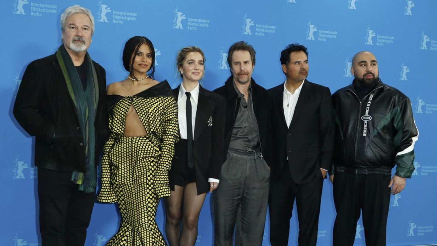 Good Luck: Unterhaltsame Satire mit einem starken Cast