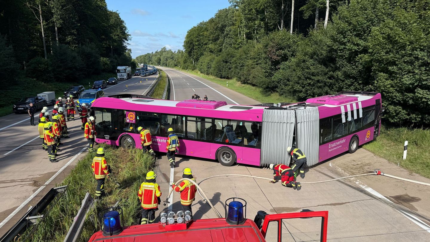 Unfälle: Ermittlungen nach Unfall von Ersatzverkehr-Bus eingestellt