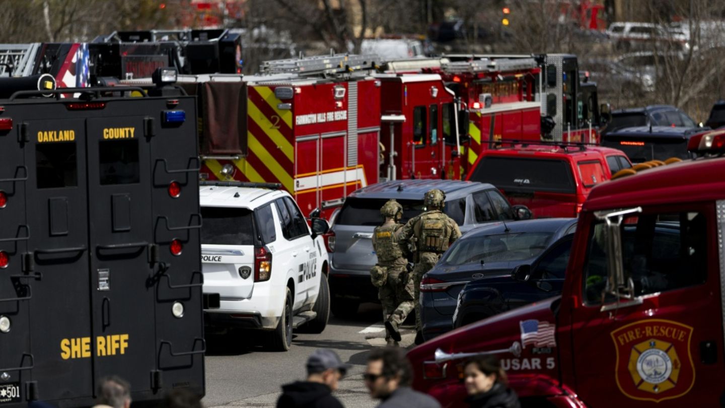 US-Polizei: Bewaffneter fährt in Michigan mit Lkw in Synagoge - Angreifer ist tot