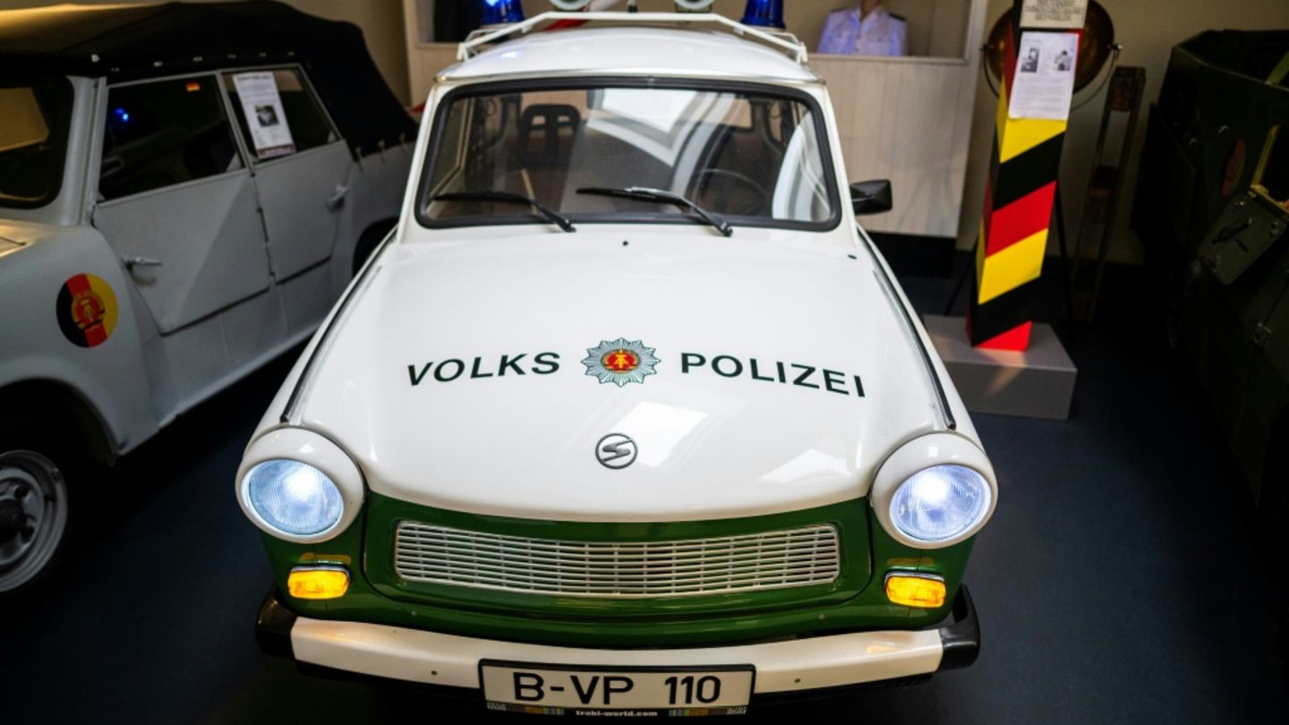 Trabant der DDR-Volkspolizei in Museum