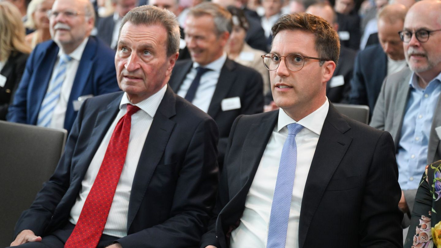 Hagel bindet die Granden der Südwest-CDU regelmäßig ein. (Archivbild) Foto: Bernd Weißbrod/dpa