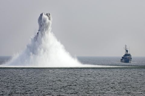 Die Sprengung einer Seemine