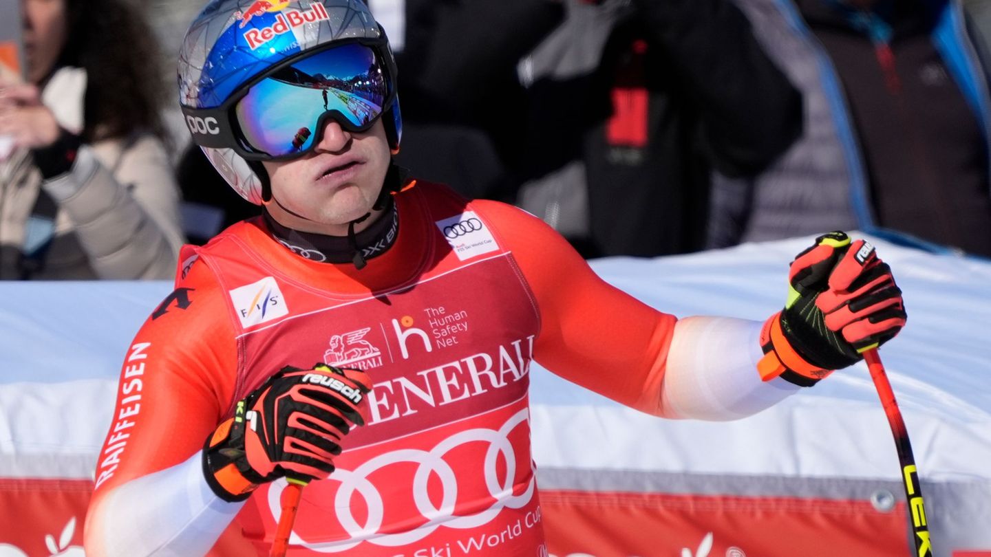Alpin: Ski-Star Odermatt gewinnt Gesamt- und Abfahrtsweltcup