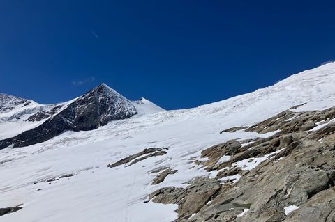 Die Gletscher in Österreich ziehen sich aufgrund des Klimawandels weiter zurück. Foto: Sabine Dobel/dpa