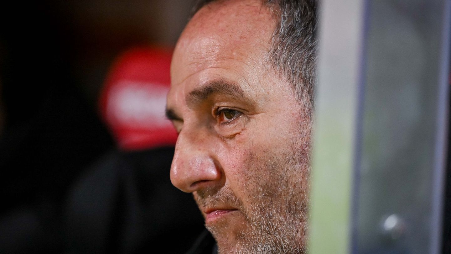 Kann auf den Rückhalt der Fans bauen: Frank Schmidt Foto: Harry Langer/dpa