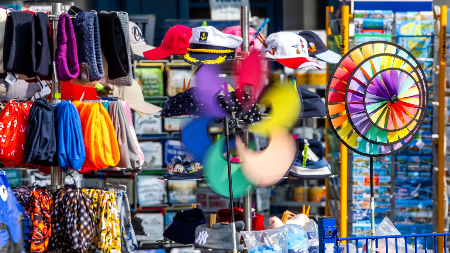 Auch am Sonntag shoppen - das ist in Urlaubsorten in MV dank einer Verordnung ab diesem Sonntag wieder möglich. Daran ändert auc