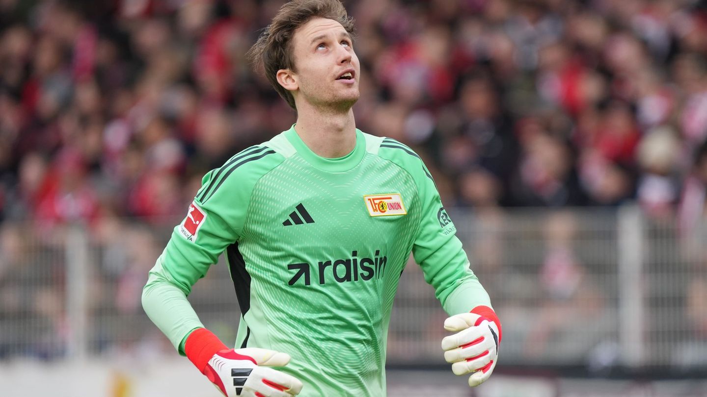 Trotz Schrecksekunde im Training: Torhüter Frederik Rönnow in Einsatz wohl einsatzfähig. (Archivbild) Foto: Soeren Stache/dpa