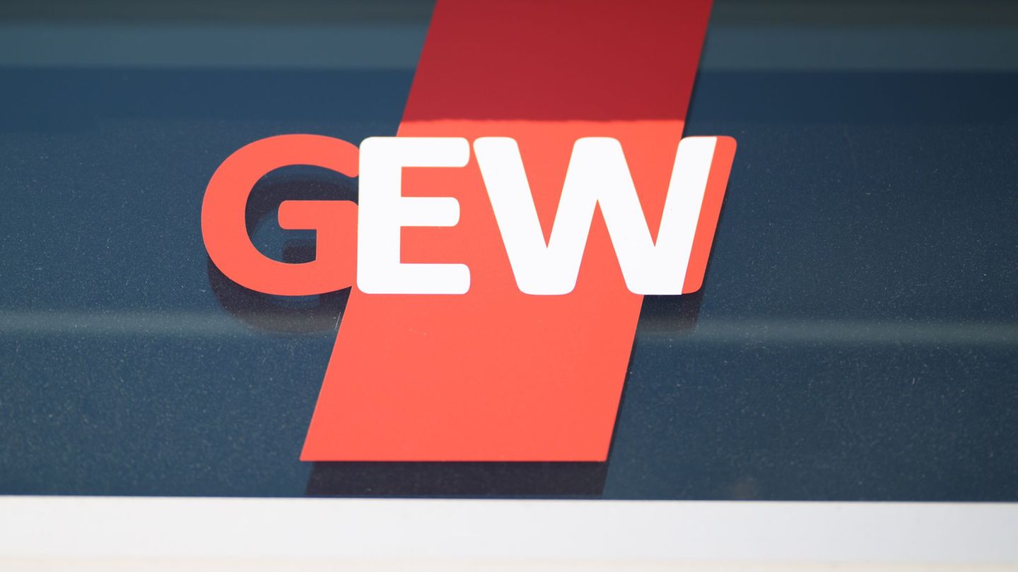 Für nächste Woche ruft die GEW wieder zum Streik auf. (Archivbild) Foto: Julian Stratenschulte/dpa