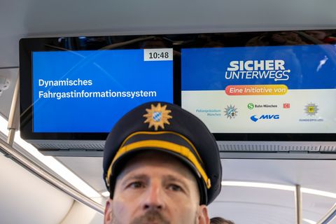 Bahn und Polizei reagieren mit der Informationskampagne auf ein Gefühl der Unsicherheit der Fahrgäste. Foto: Peter Kneffel/dpa