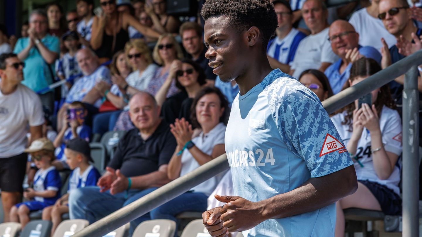 Könnte gegen Bochum in Herthas Startelf stehen: Der 18 Jahre alte Boris Lum. Foto: Andreas Gora/dpa
