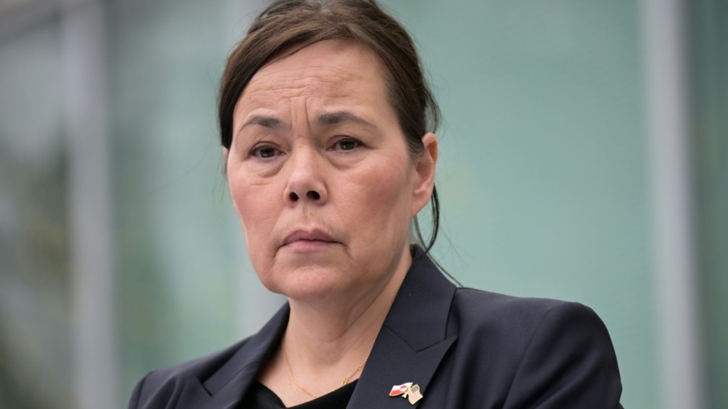 Regierungskrise in Grönland - Außenministerin Motzfeldt tritt zurück