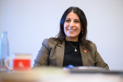 IG-Metall-Spitzenkandidatin Daniela Cavallo will nach der Wahl Vorsitzende des Gesamt- und Konzernbetriebsrats bleiben. (Archivb
