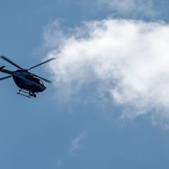Die Polizeihubschrauberstaffel Sachsen-Anhalt absolvierte im Jahr 2025 insgesamt 683 Flüge. (Archivbild) Foto: Jan Woitas/dpa