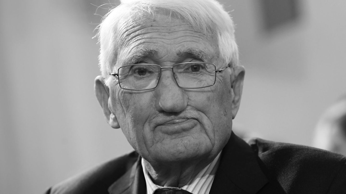 Zum Tod von Habermas: Steinmeier würdigt Habermas: "großen Aufklärer" verloren