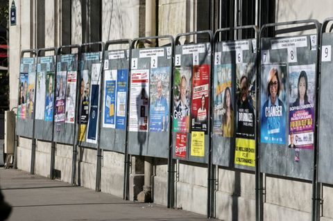 Wahlplakate in Frankreich