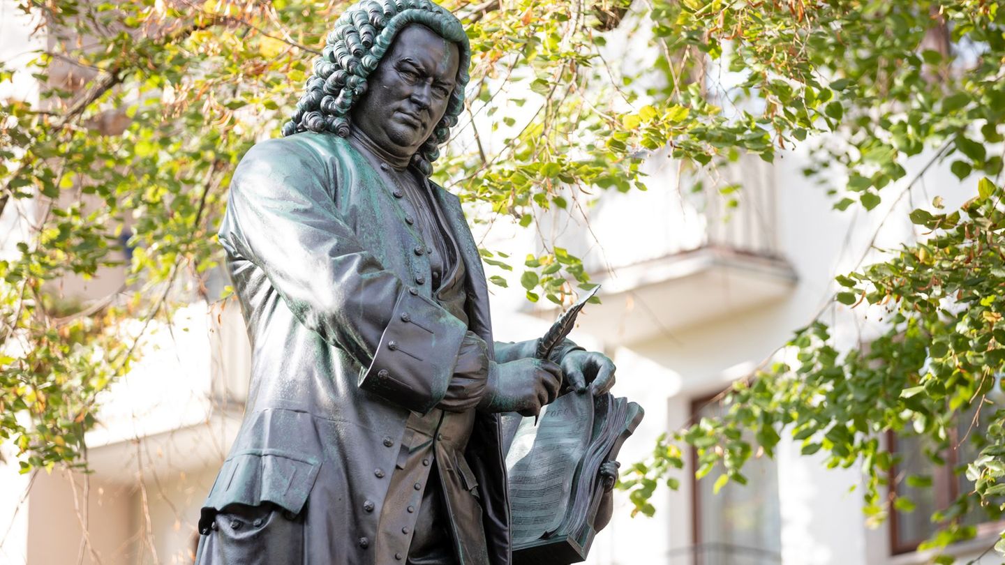 Der Komponist Johann Sebastian Bach steht im Mittelpunkt des Drei-Tage-Festivals im Oktober in Rostock. (Archivbild) Foto: Micha