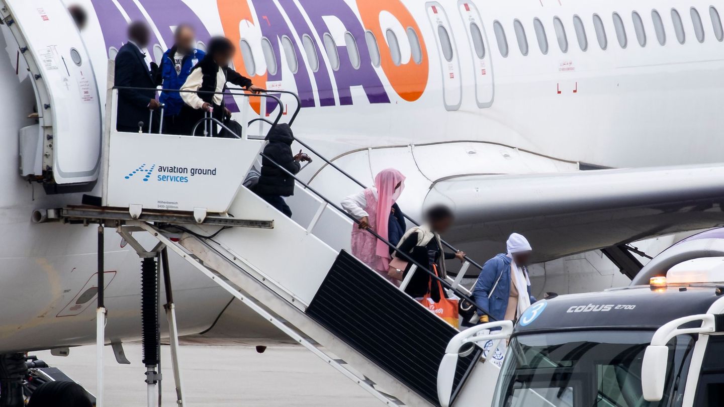 Beim Resettlement-Verfahren schlägt das UN-Flüchtlingshilfswerk (UNHCR) den Aufnahmestaaten besonders schutzbedürftige Menschen