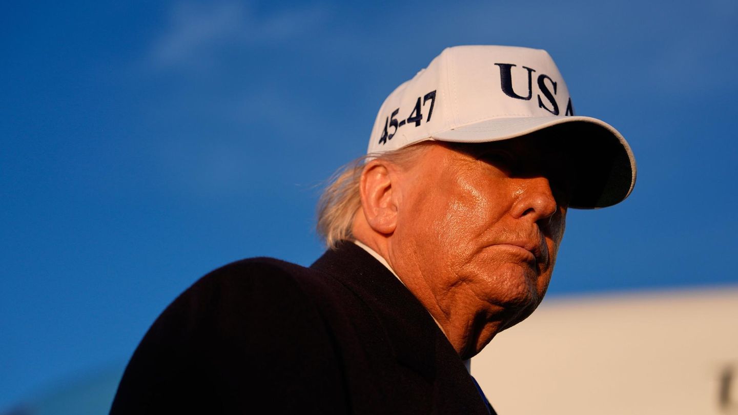 US-Präsident Donald Trump auf einem Armeestützpunkt