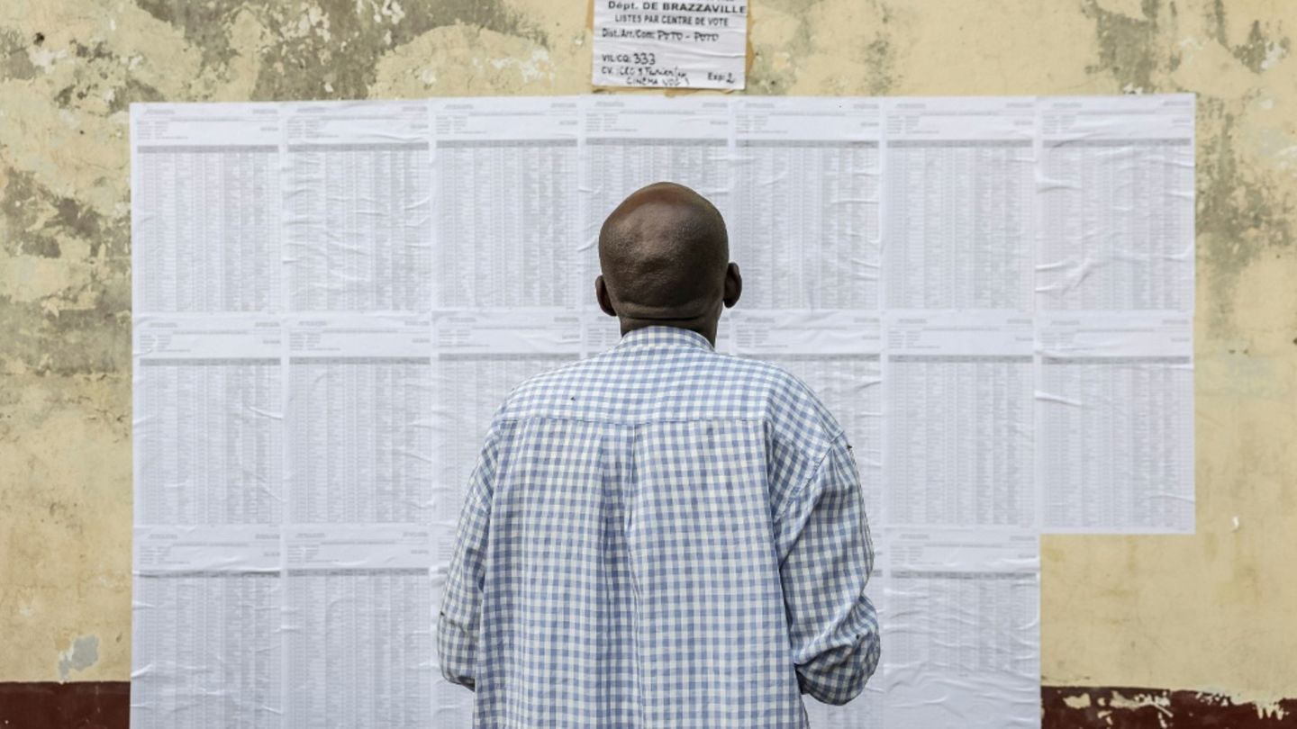 Beobachter erwarteten eine sehr niedrige Wahlbeteiligung