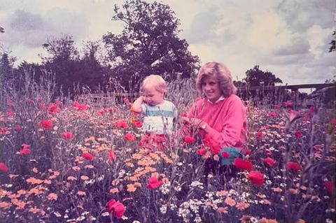 Vip News: Prinz William teilt zum Muttertag Foto von Prinzessin Diana