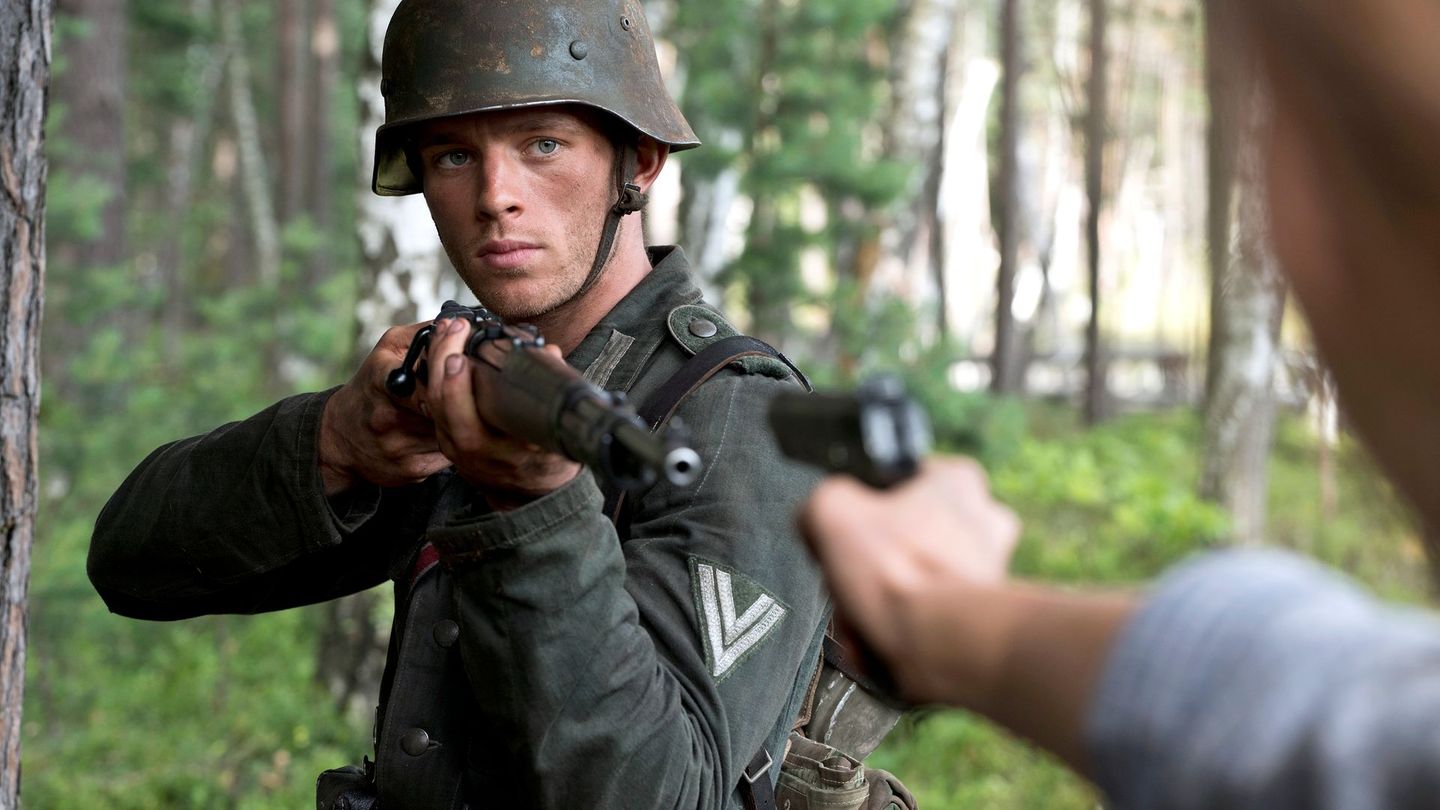 Im polnischen Wald voller Feinde: der deutsche Soldat Walter Proska (Jannis Niewöhner) in den letzten Tagen des Zweiten Weltkriegs.