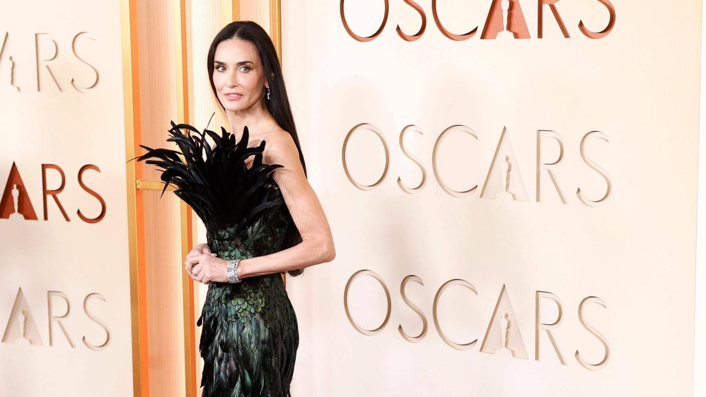 Oscars 2026 Demi Moore