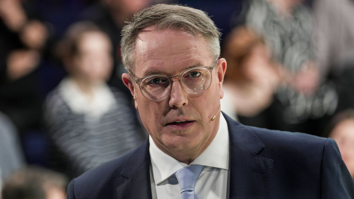 Ministerpräsident Schweitzer sieht in den Absprachen mit Parteien wie der AfD eine Täuschung der Wählerinnen und Wähler der Unio