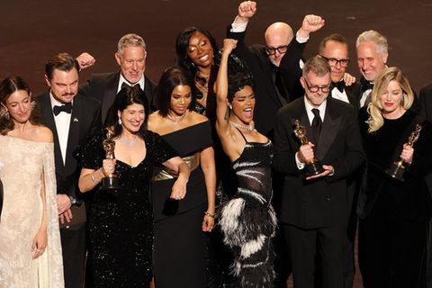 Regisseur Paul Thomas Anderson im Beisein von Cast und Crew seines mit sechs Oscars ausgezeichneten Films "One Battle After An