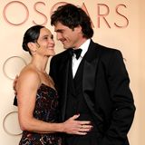 Oscars 2026: Jacob Elordi mit seiner Mutter Melissa