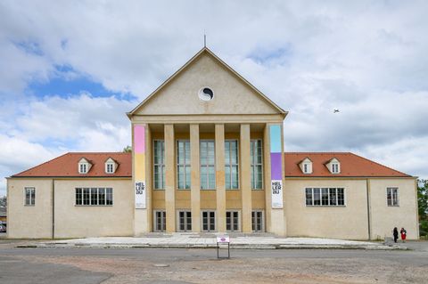Das Europäische Zentrum der Künste im Festspielhaus Hellerau bekommt den Theaterpreis des Bundes. (Archivbild) Foto: Robert Mich