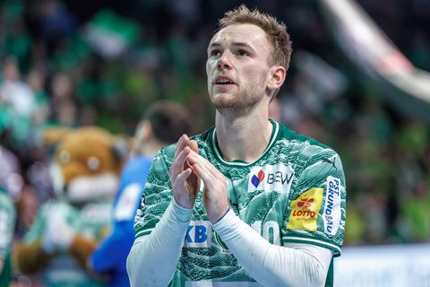 Welthandballer Mathias Gidsel sieht sein Team auf einem guten Weg. (Archivbild) Foto: Andreas Gora/dpa