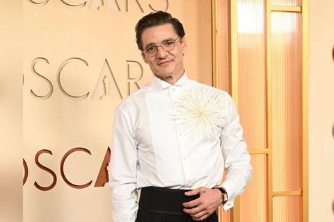 Pedro Pascal erschien frisch rasiert zur Oscarverleihung.